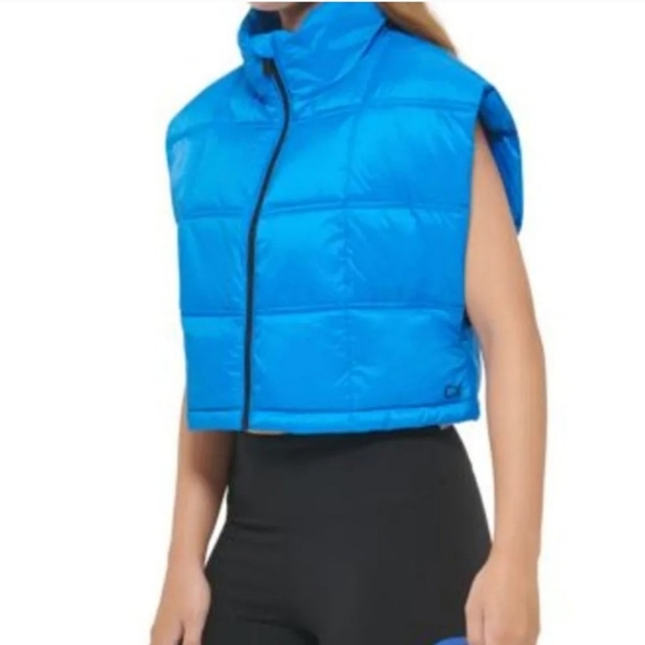 Calvin Klein Cropped Mock-Neck Puffer Vest - Picture 2 of 16